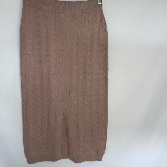 Taupe Cable Knit Sweater Skirt Set - Picture 10 of 15